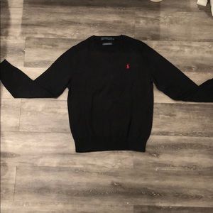 Ralph Lauren • Black v neck sweater